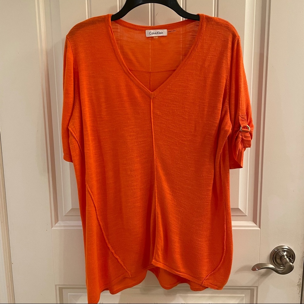 Calvin Klein Women’s Bright Orange V-Neck Top Size L